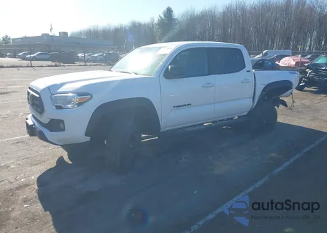 2023 Toyota Tacoma Sr5 V6 из США, поврежденный, VIN 3TMCZ5AN1PM643328